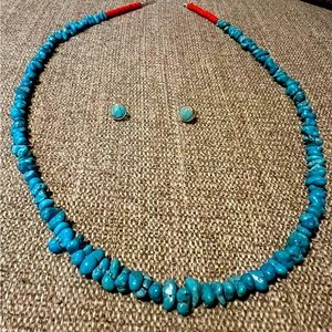 Native American Turquoise beaded necklace with matching stud earrings. :)